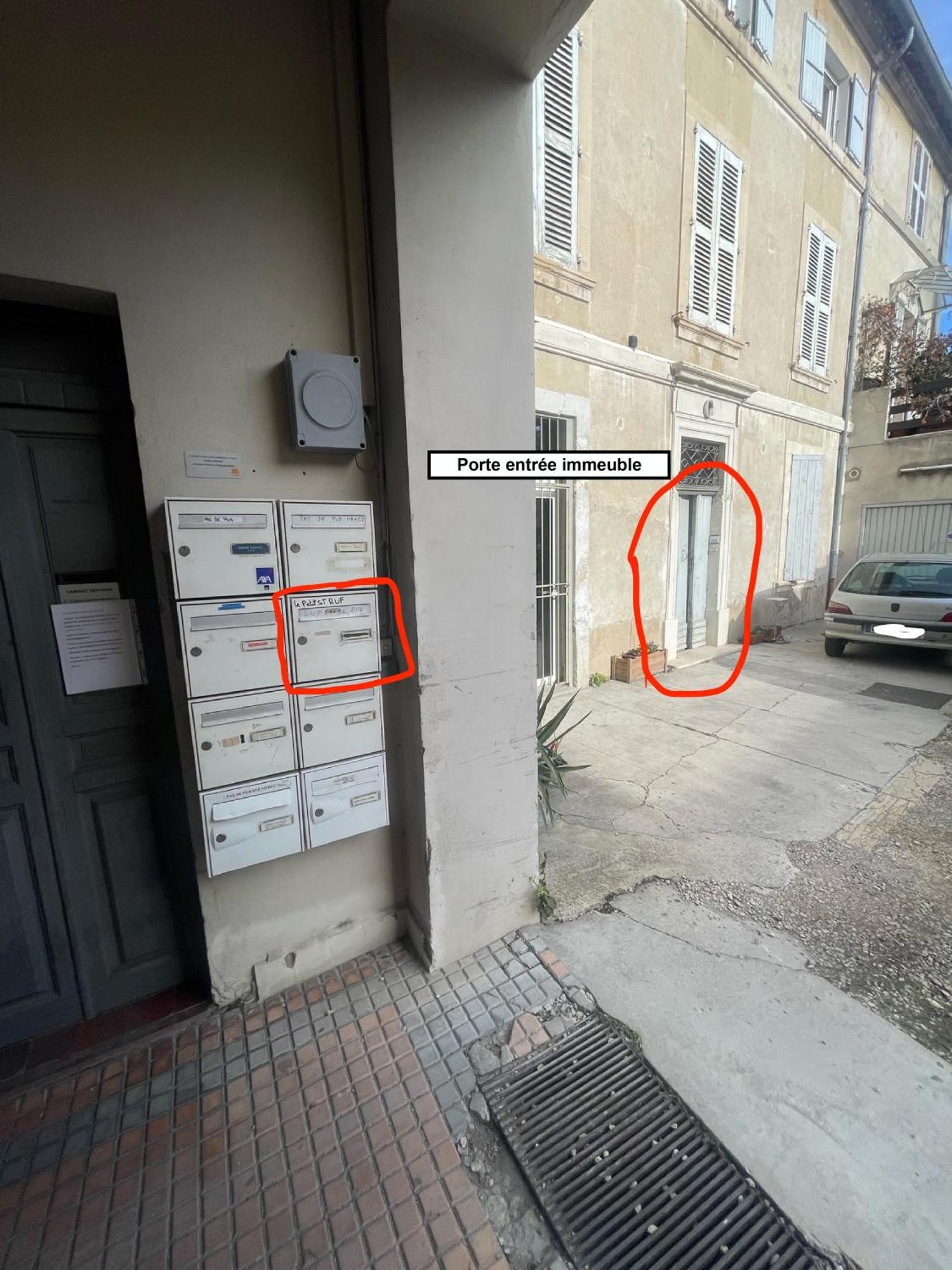 Apartament Le Petit Saint-Ruf Awinion Zewnętrze zdjęcie